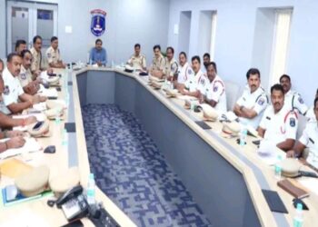 Cyberabad CP conducted traffic review meeting