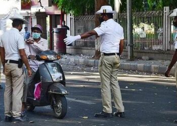 The transport department has given a huge discount to those who knowingly or unknowingly violate the traffic rules.