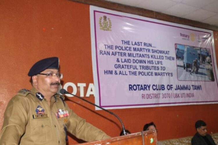 Rotary club – Jammu organizes function to felicitate Police martyrs families