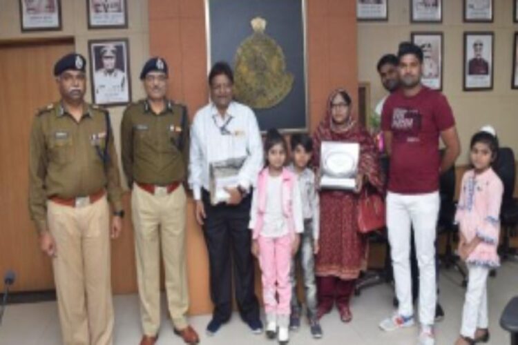 Heartfelt farewell to four retired employees by Police Headquarters