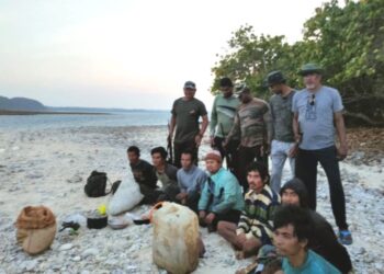 A&N Police force apprehended Myanmarese pouches