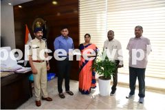 Cash assistance for martyred ASI of Police