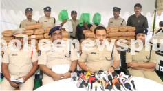 Ganja Smuggling Gang Nabbed