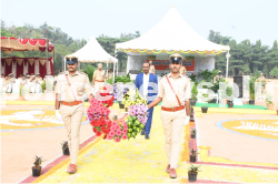 Tributes to Martyred Policemen