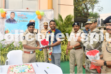SP Surprises CISF Constable