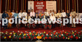 Mumbai CP honored university staff