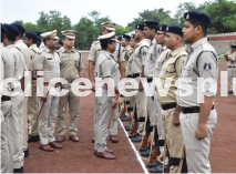Police exhibit readiness during Parade