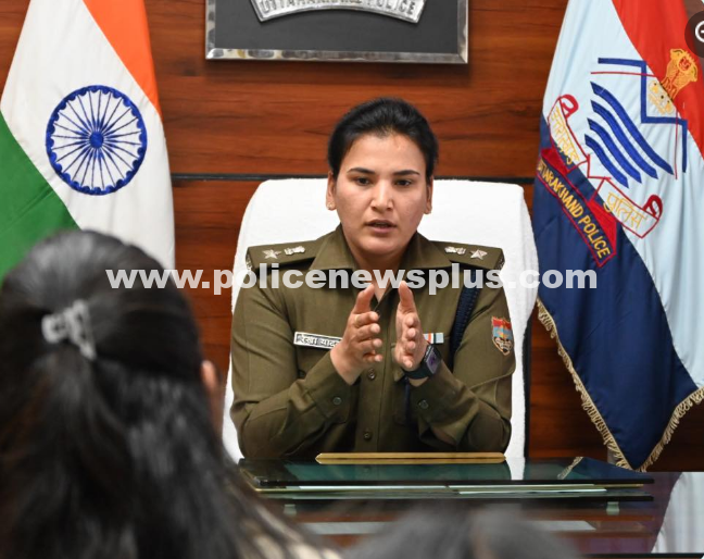 Two people fined Rs.10, 000 each for blocking a public road