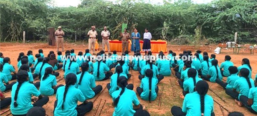 Police Empower Girls with Martial-Arts