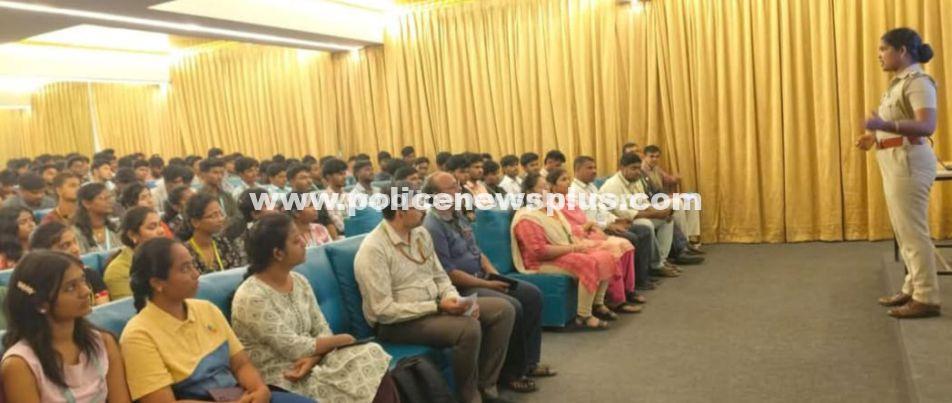 Thiruvallur Police Lead Women’s Awareness Drive