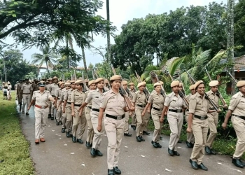 Chikkamagaluru Police Hold Parade