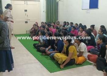Police Raise Awareness in Girls’ Hostels