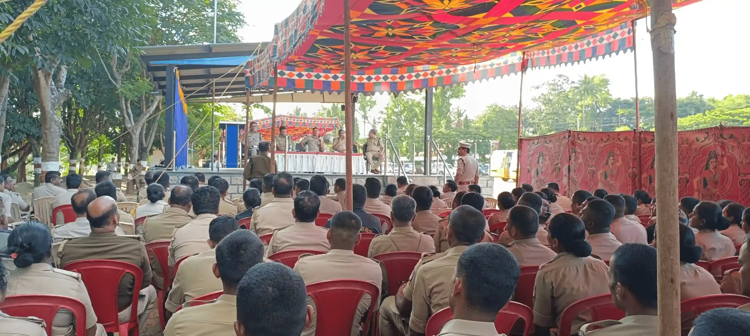 SP Amate Prepares Police for Shobha Yatra